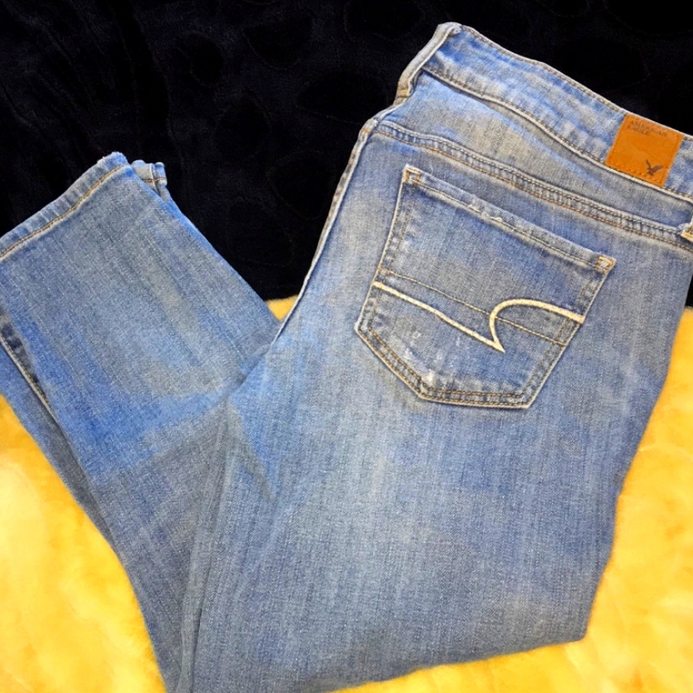 American Eagle, Capri light blue ripped jeans.